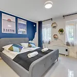 Przy Helskiej - Basement - Przyziemie Apartamento