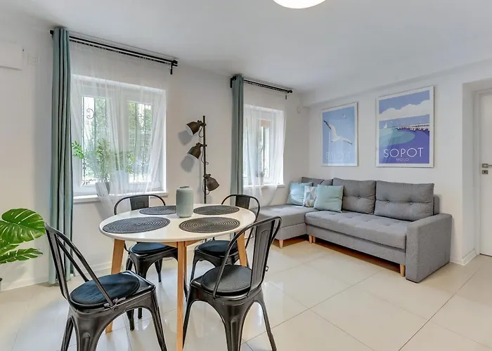 Przy Helskiej - Basement - Przyziemie * Sopot